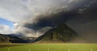 European airspace may shut as ash cloud returns